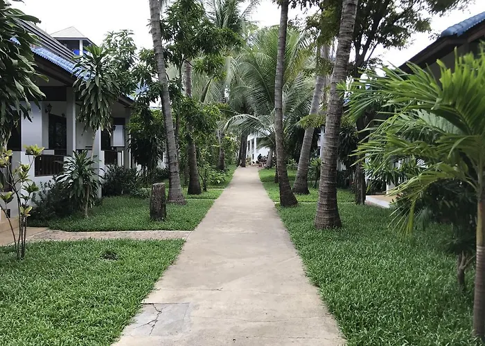 Marina Beach Resort - Sha Extra Plus